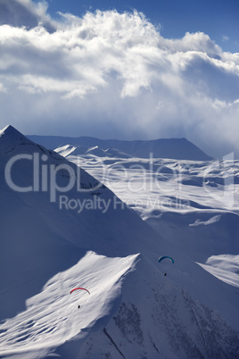 Speed flying in winter mountains