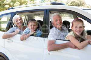 Grandparents going on road trip with grandchildren