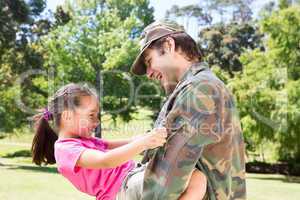 Soldier reunited with his daughter