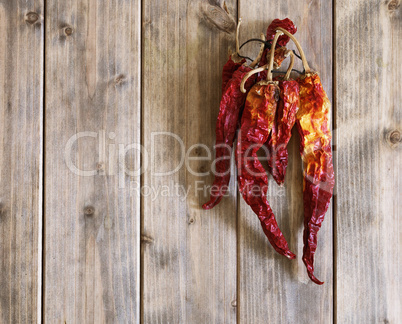 dry red peppers