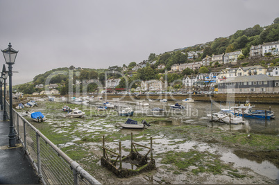 Looe River bei Ebbe