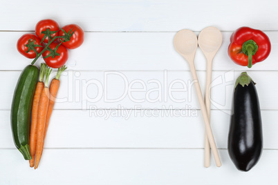 Gesunde Zutaten zum Kochen mit vegetarisch Gemüse und Textfreir