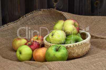 Basket with apples