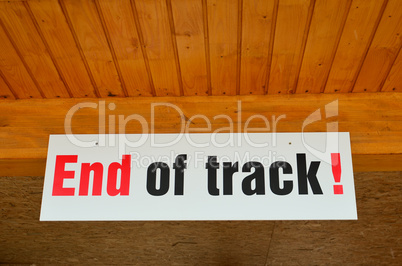 End of track sign