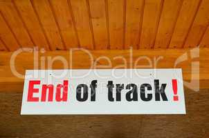 End of track sign