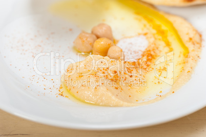 Hummus with pita bread