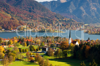 Blick auf Bad Wiessee am Tegernsee