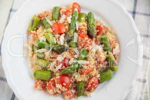 Couscous Salat mit Spargel