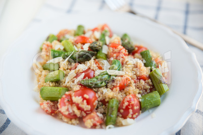 Couscous Salat mit Spargel