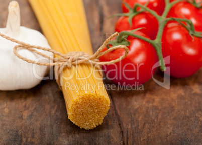 Italian basic pasta ingredients