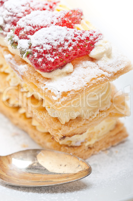 napoleon strawberry cake dessert