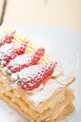 napoleon strawberry cake dessert