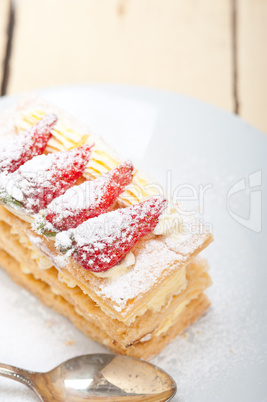 napoleon strawberry cake dessert