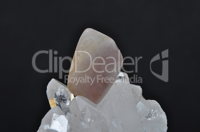 Fluorit auf Bergkristall