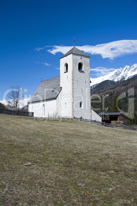 Romanische Bergkirche St. Nikolaus, Matrei, Österreich