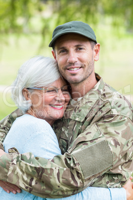 Soldier reunited with his mother