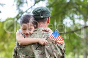 Soldier reunited with his daughter