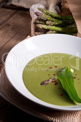 Ramsons Asparagus Soup