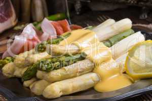 Asparagus with ham