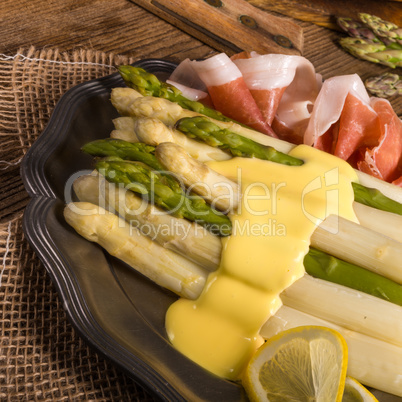 Asparagus with ham