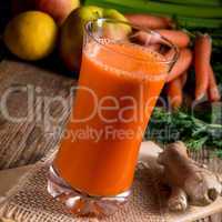 freshly squeezed carrot juice