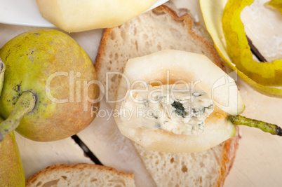 cheese and pears