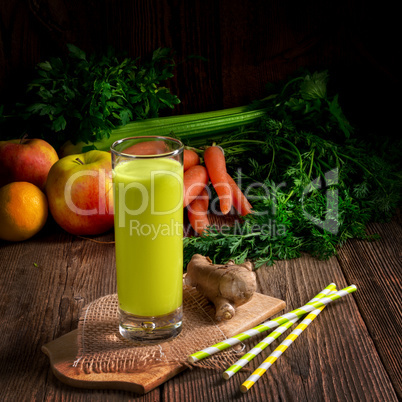 Freshly squeezed celery juice