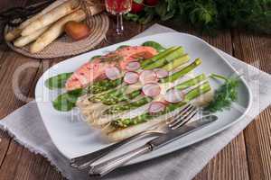 Asparagus with salmon