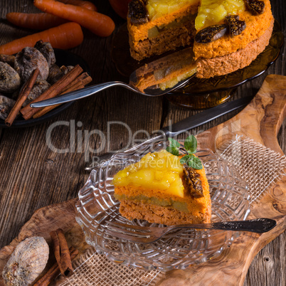 Gluten-free vegan carrot cake