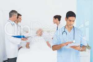 Report reading with patient behind