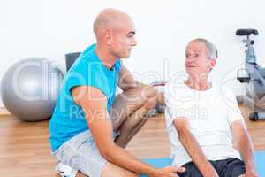 Patient speaking with his trainer