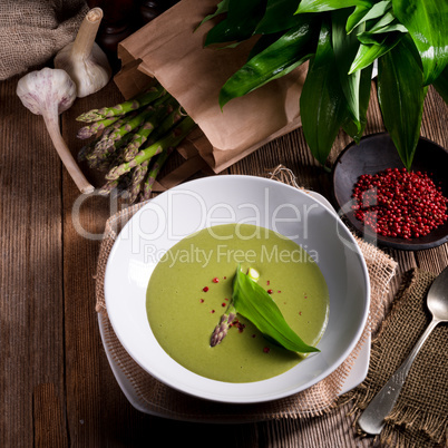 Ramsons Asparagus Soup