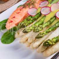 Asparagus with salmon