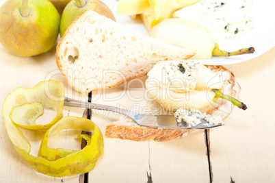 cheese and pears