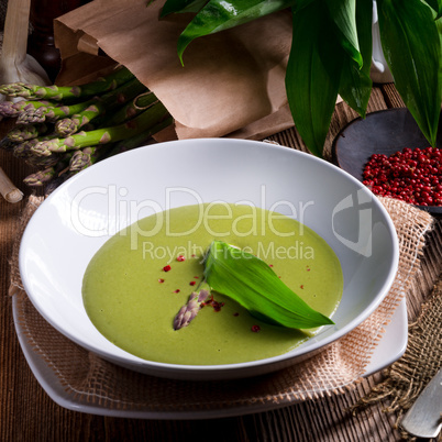 Ramsons Asparagus Soup