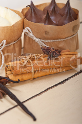 chocolate vanilla and spices cream cake dessert