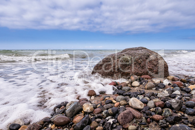 Findling an der Küste der Ostsee