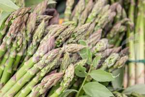 Green asparagus