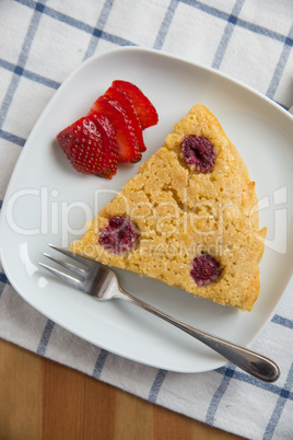 Vanillekuchen mit Himbeeren