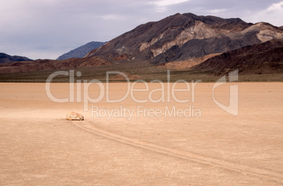 Wandernde Felsen, Death Valley NP, Kalifornien, USA