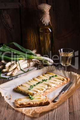 Asparagus tart with feta cheese