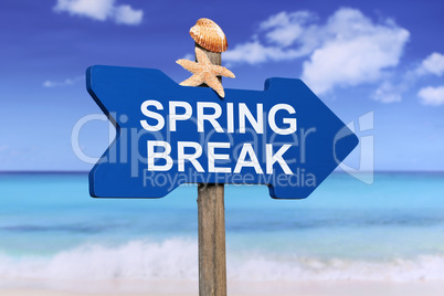 Spring Break am Strand und Meer in den Ferien im Sommer