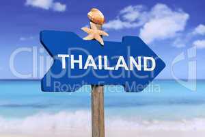 Thailand mit Strand und Meer in den Ferien im Sommer