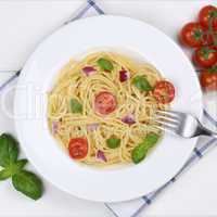 Italienisches Essen Spaghetti mit Tomaten Nudeln Pasta Gericht v