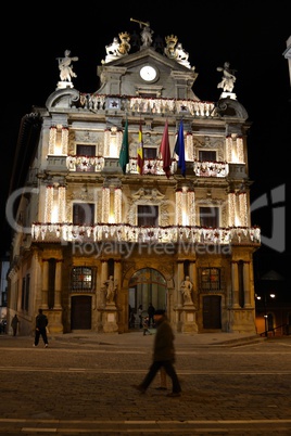 Pamplona's city hall at night
