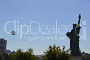 Statue of liberty in Paris observed from a balloon