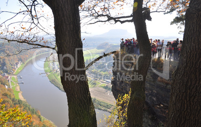 Blick von der Bastei zur Elbe