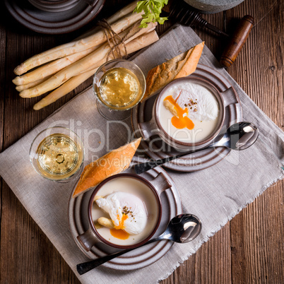 Asparagus Soup with poached egg