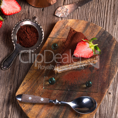 Tiramisu with strawberries