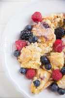 Kaiserschmarrn mit Beeren